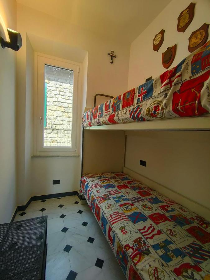 Byron Guest House Porto Venere Luaran gambar