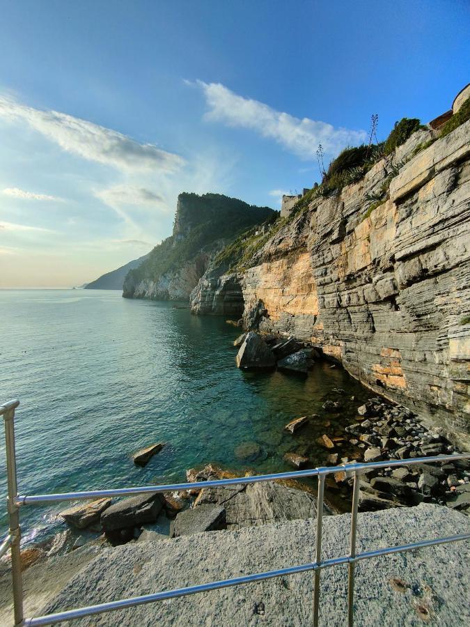 Byron Guest House Porto Venere Luaran gambar
